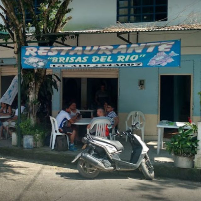 Restaurante Brisas del Río